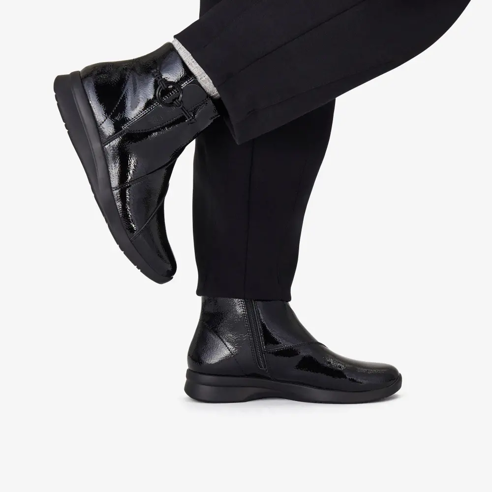 Ellowyn Deva Damen-Ankle-Boots aus schwarzem Lackleder mit Crinkle-Effekt online