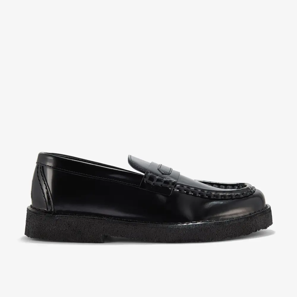 Nomad Damen-Loafer. Schwarze Lackschuhe online